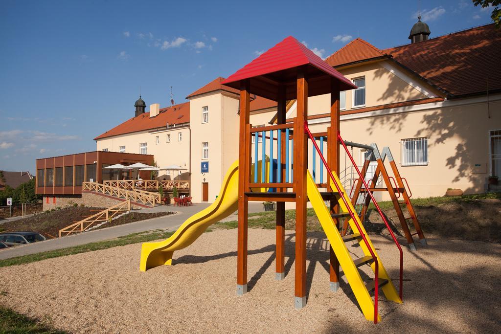 Hotel Pod Zamkem Boskovice Εξωτερικό φωτογραφία