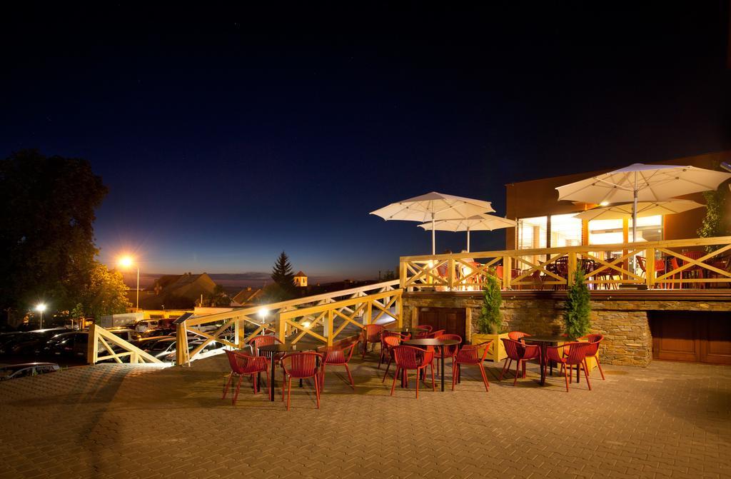 Hotel Pod Zamkem Boskovice Εξωτερικό φωτογραφία